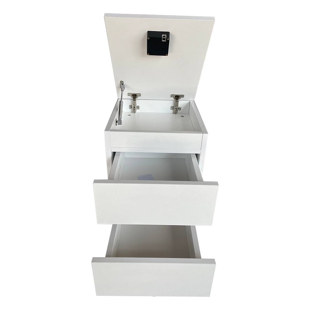 Gizli bölmeli komodin beyaz renk üst yüzey dekorasyon