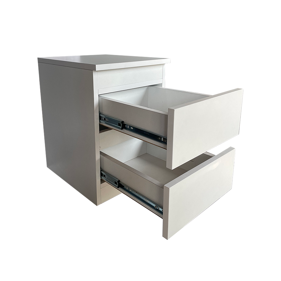 Beyaz renk gizli bölmeli komodin yan görünüm çekmeceler açık